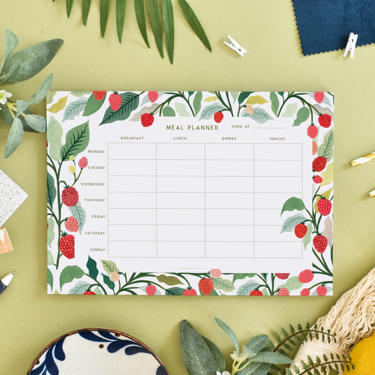 Raspberry Weekly Meal Planner – Amber Davenport